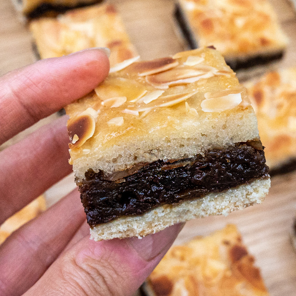 Luxury Vegan Mincemeat Frangipane 8 Slices | Positive Bakes