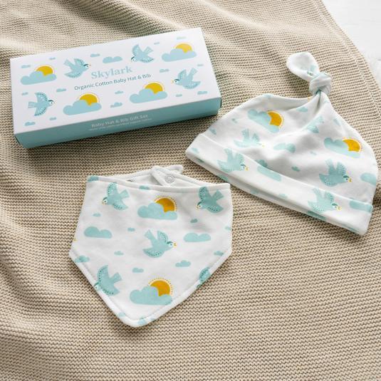 Skylark Organic Cotton Baby Hat & Bib