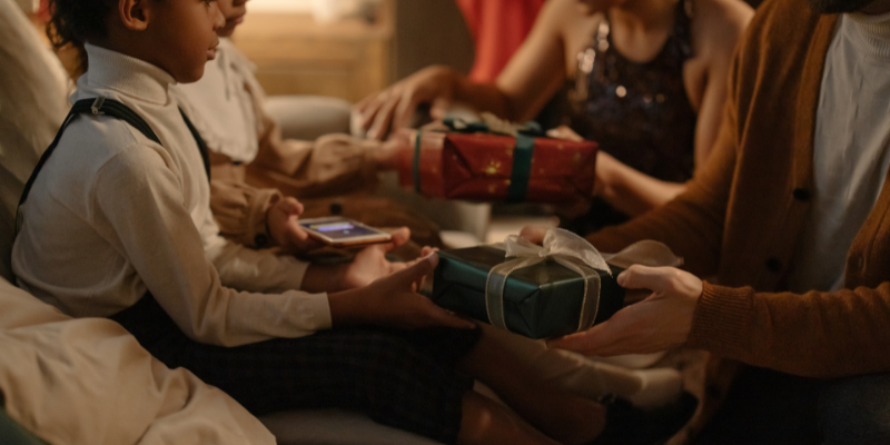 9 Vegan Gift Ideas for Him 